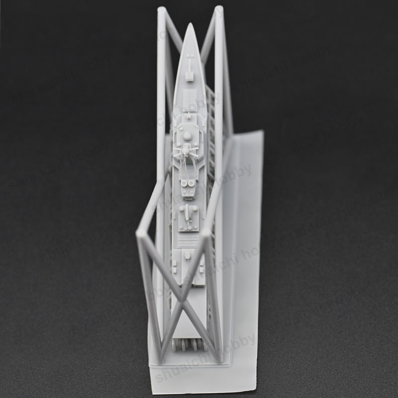 قطعتان من نموذج مدمرة من فئة ت - مراجعة 3D Printing Ultem وسعره