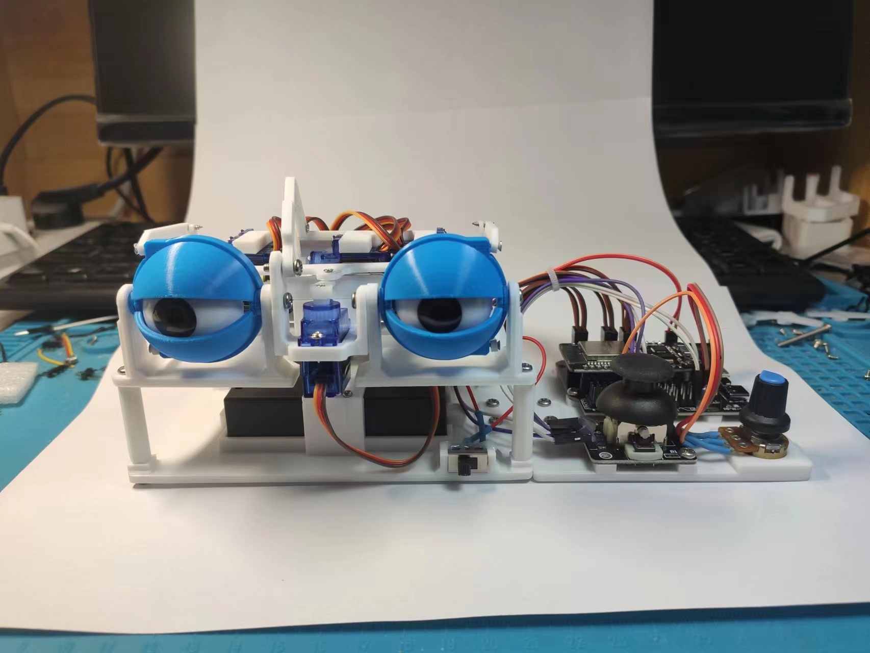 طقم روبوت قابل للبرمجة مع تطبي - مراجعة 3D Printing Robot وسعره